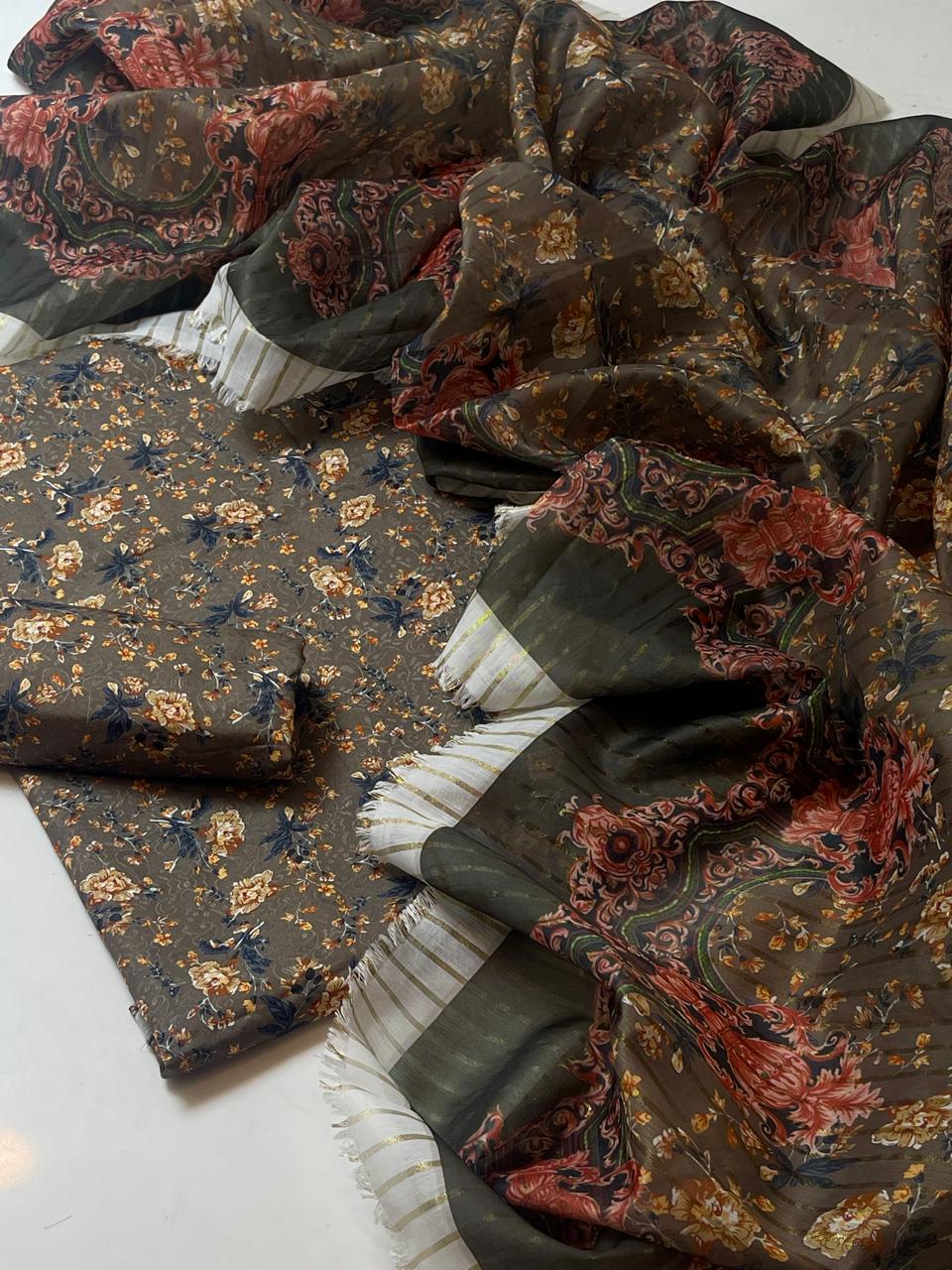 Summer Luxe Jacquard Digital Print 3PC Suit